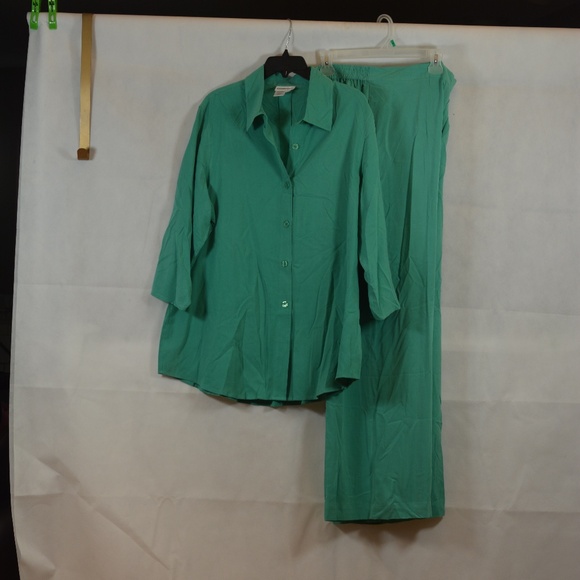 100% Silk 2 pc top/pants SZ 1X & L Coldwater Creek NWOT - Picture 1 of 7